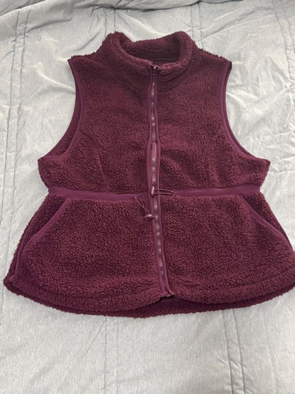 Nicole Miller Sport Plush Sherpa Vest in Plum
